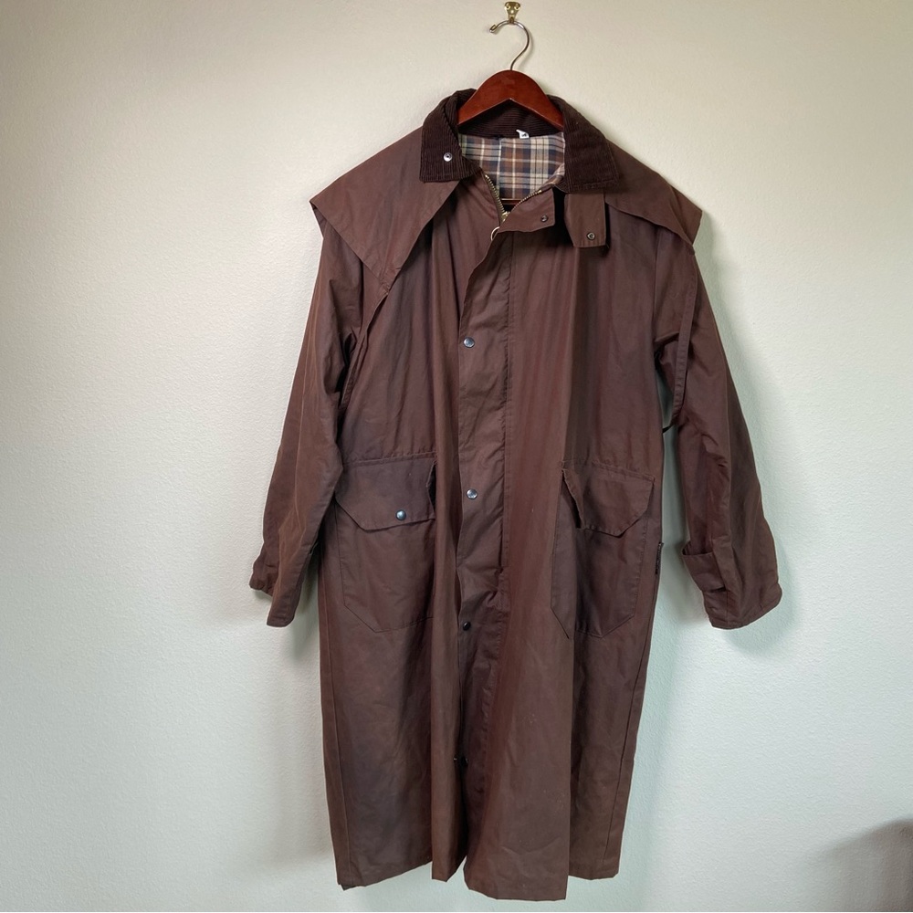 Wood Bury Equestrian Waxed Cotton Trench Coat with Corduroy Collar